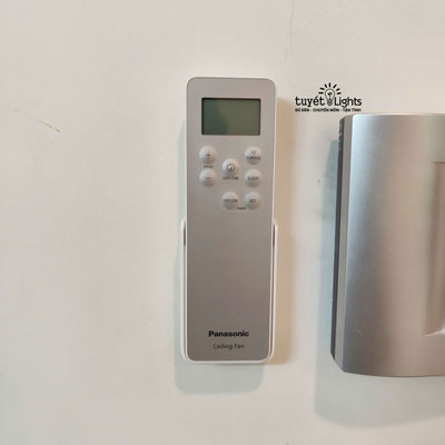 Quạt Trần Panasonic 3 Cánh B-60MZ2 - Màu Trắng, Ti Quạt 45.7cm