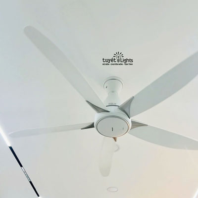 Quạt Trần Panasonic 3 Cánh B-60MZ2 - Màu Trắng, Ti Quạt 45.7cm