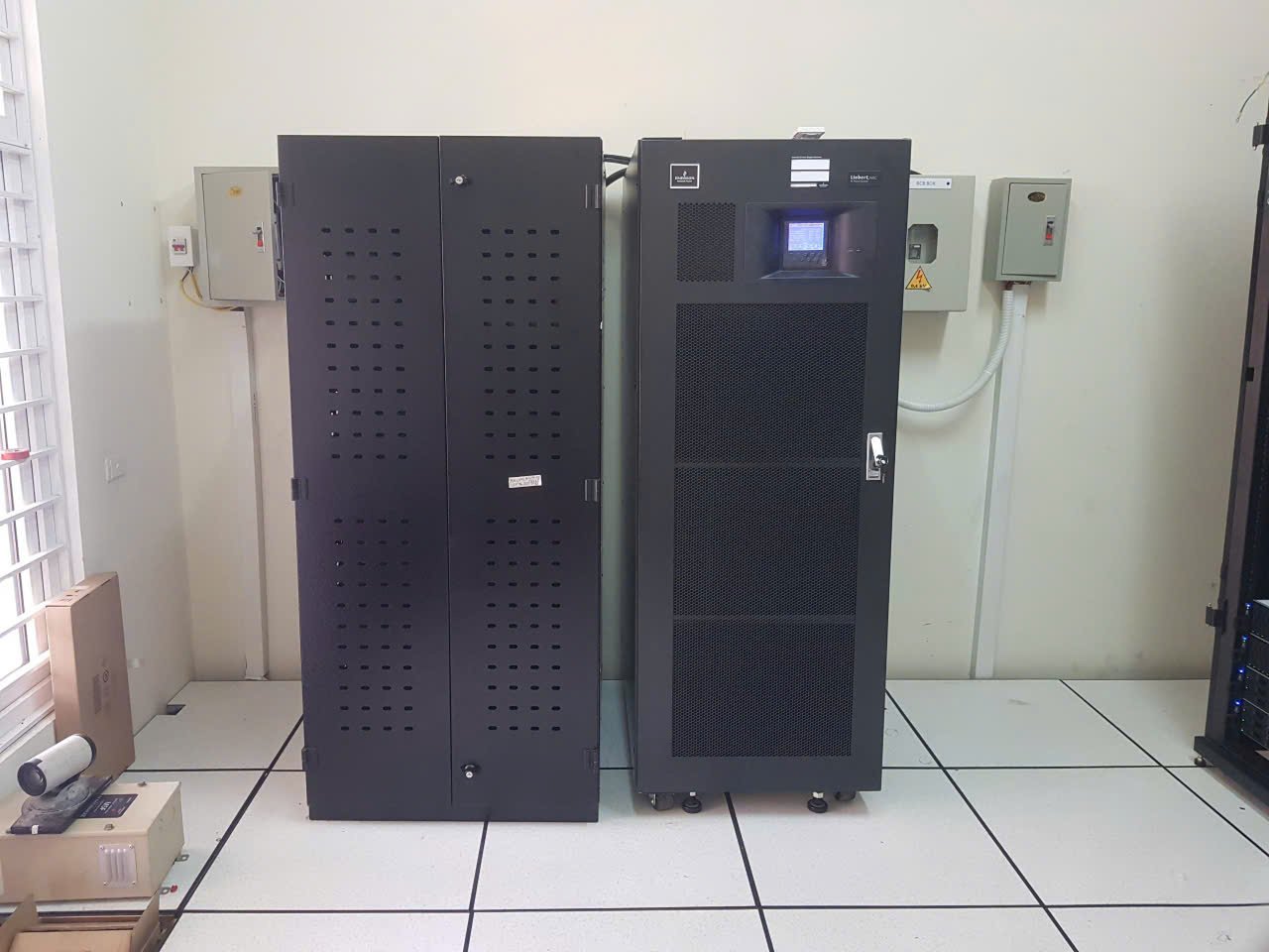 Bộ lưu điện 40KVA